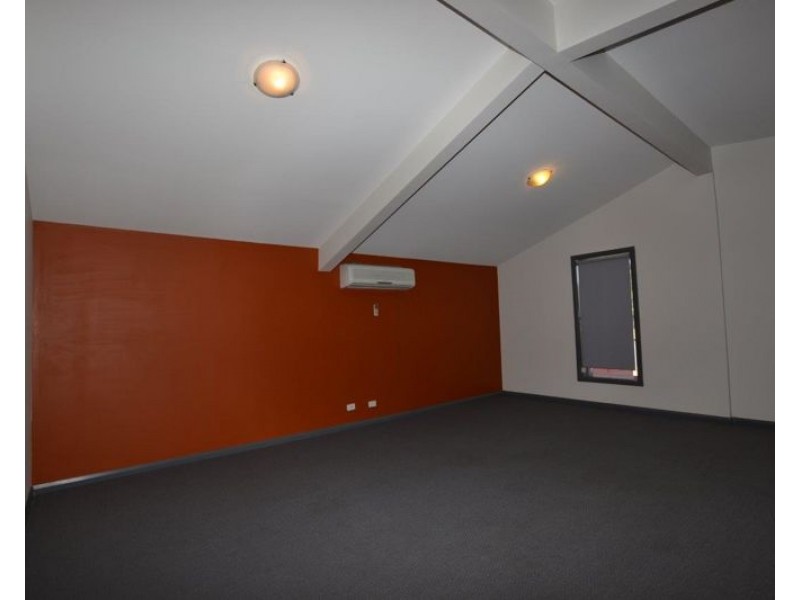 5/65 Commins Street, Junee NSW 2663