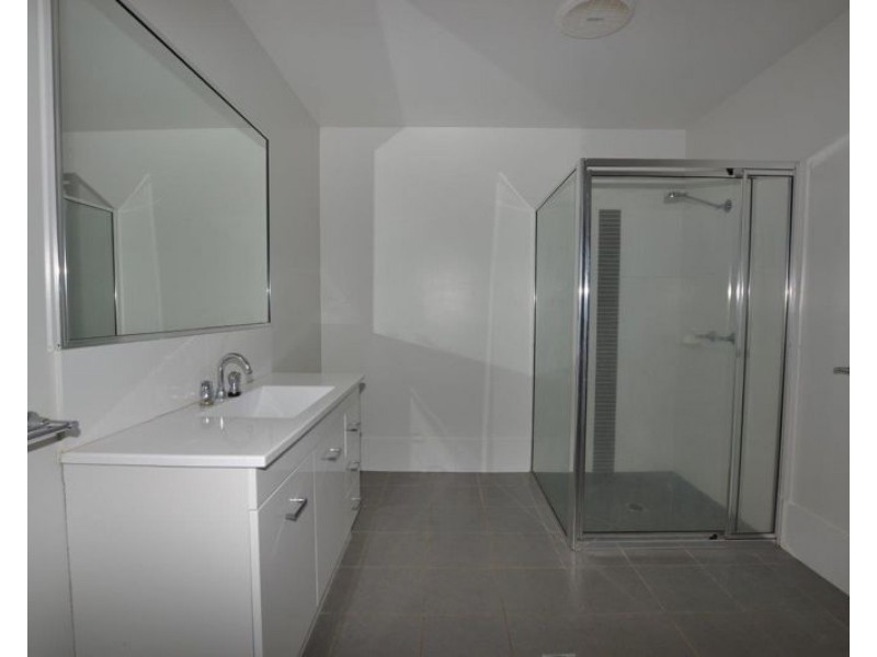 5/65 Commins Street, Junee NSW 2663