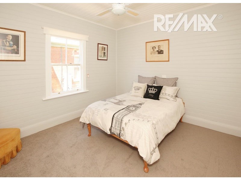 34 Kemp Street, Junee NSW 2663