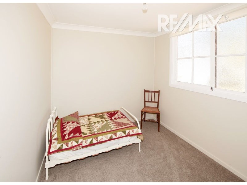 34 Kemp Street, Junee NSW 2663
