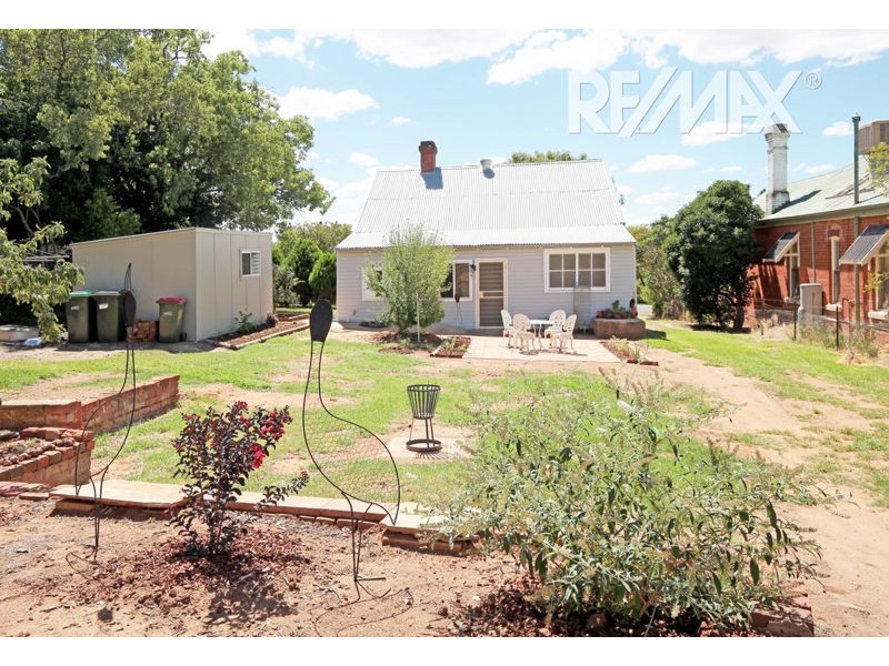 34 Kemp Street, Junee NSW 2663