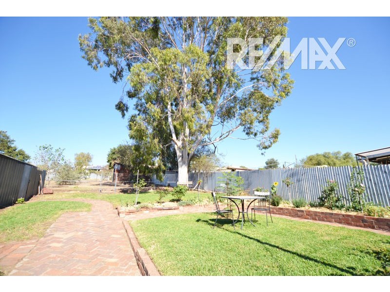 49 Belmore Street, Junee NSW 2663