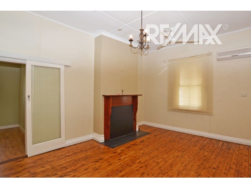 46 Regent Street, Junee NSW 2663