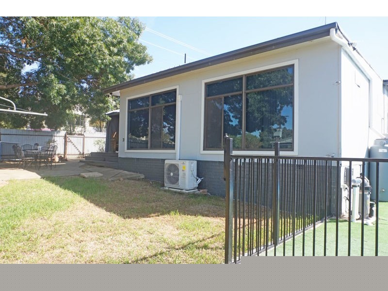 14 Wardle Street, Junee NSW 2663