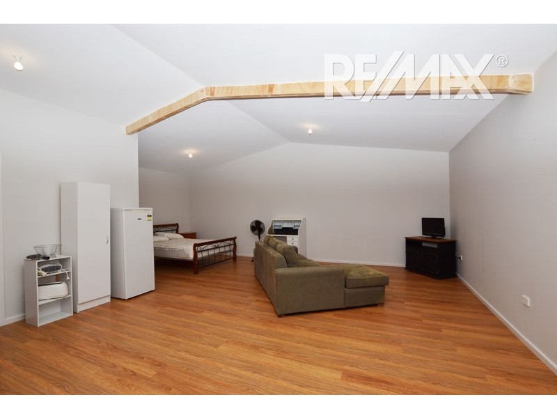 37 Wyoming Lane, Junee NSW 2663