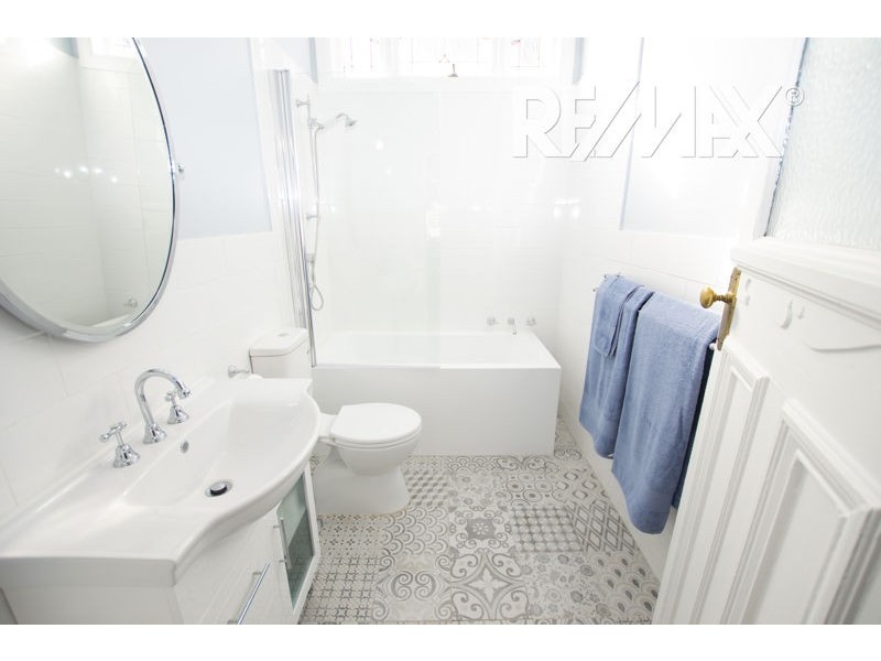 33 Commins Street, Junee NSW 2663