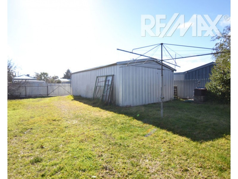 34 Pitt Street, Junee NSW 2663