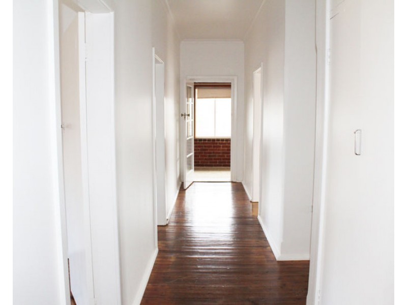 2 Belmore Street, Junee NSW 2663