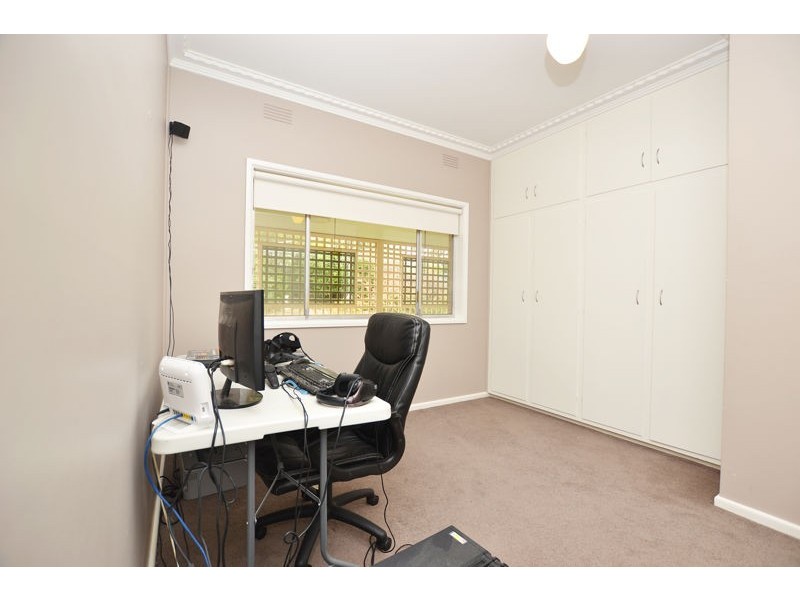 14 Lillian Street, Junee NSW 2663