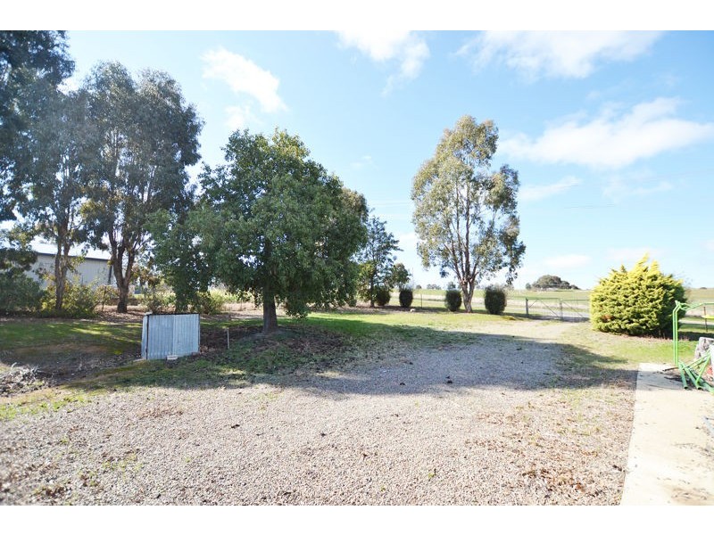 14 Lillian Street, Junee NSW 2663