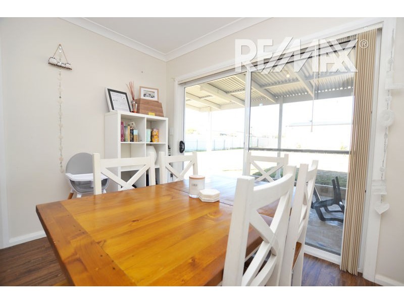 88 Main Street, Junee NSW 2663