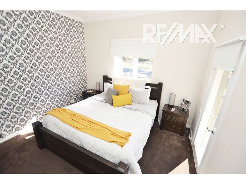 88 Main Street, Junee NSW 2663