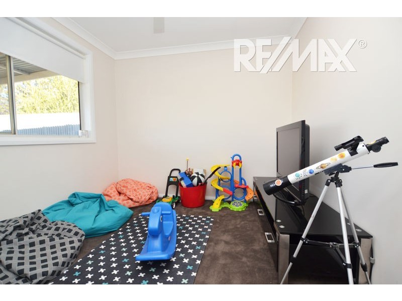 88 Main Street, Junee NSW 2663