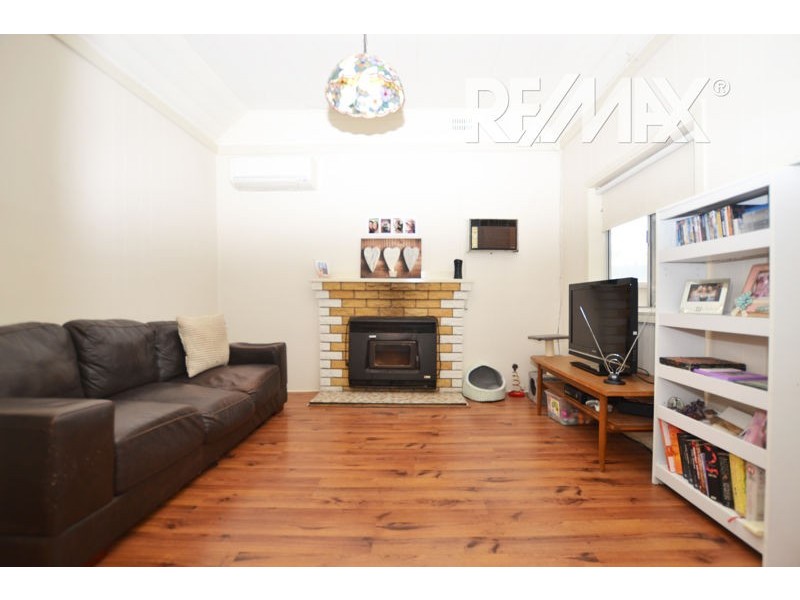 6 Prince Street, Junee NSW 2663
