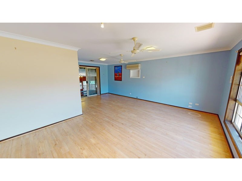 11 Hunter St, Junee NSW 2663