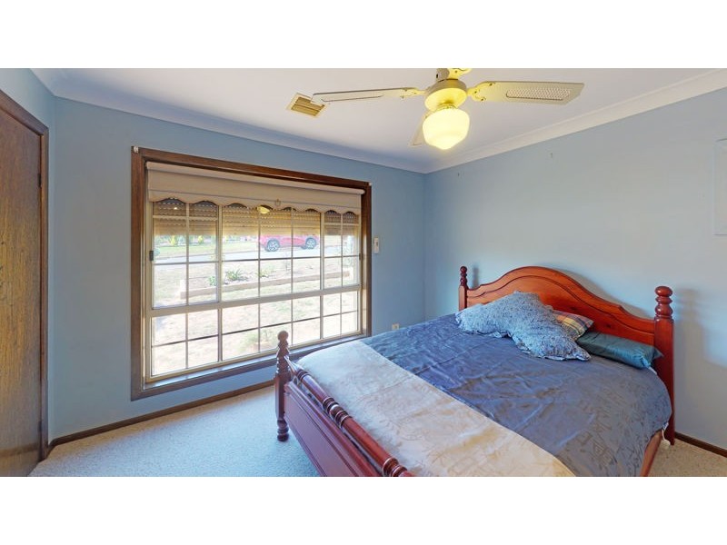 11 Hunter St, Junee NSW 2663