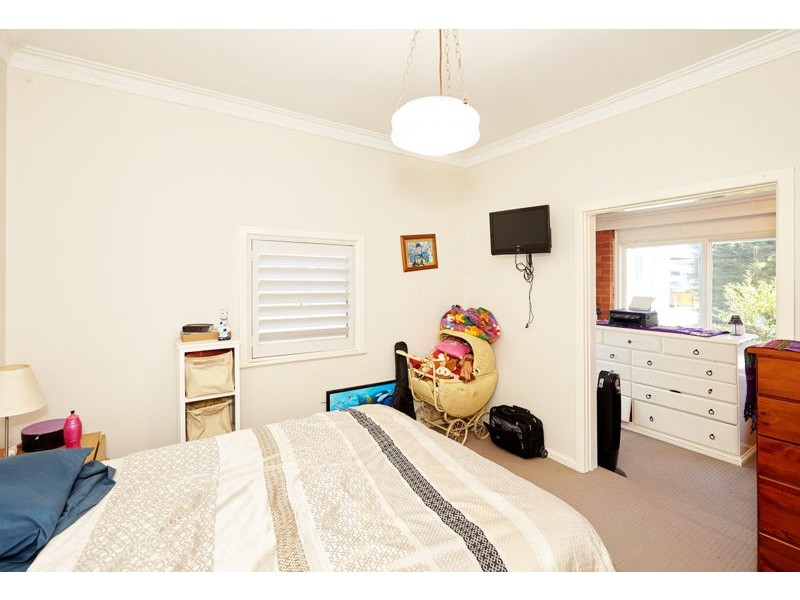 76 Broadway, Junee NSW 2663