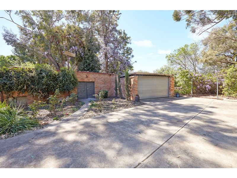 76 Broadway, Junee NSW 2663