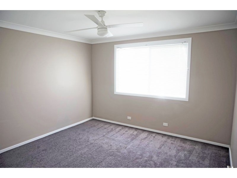 37 Junction Street, Junee NSW 2663