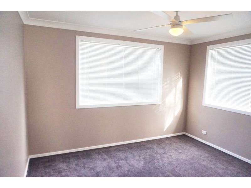 37 Junction Street, Junee NSW 2663