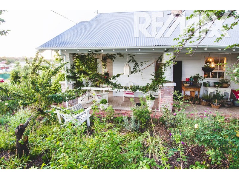 22 King St, Junee NSW 2663