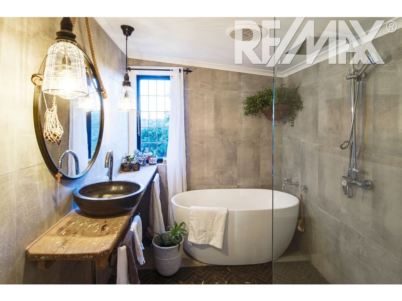 22 King St, Junee NSW 2663