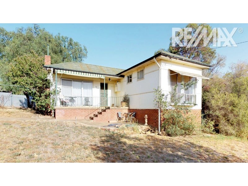 29 French St, Junee NSW 2663