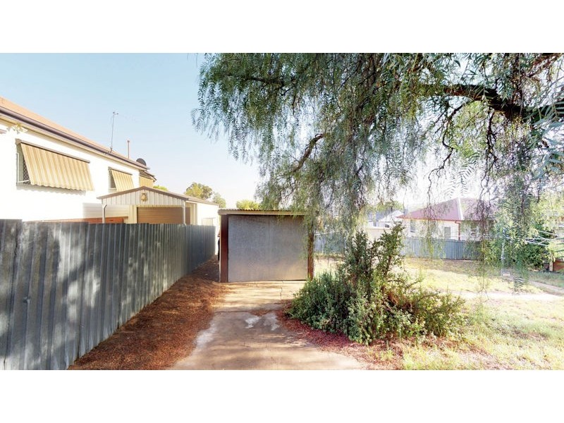 29 French St, Junee NSW 2663