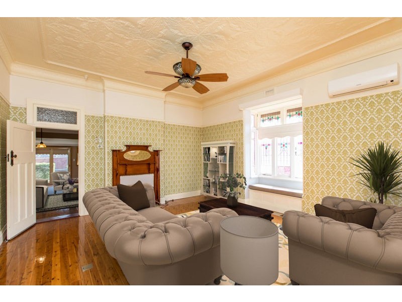 30 George Street, Junee NSW 2663