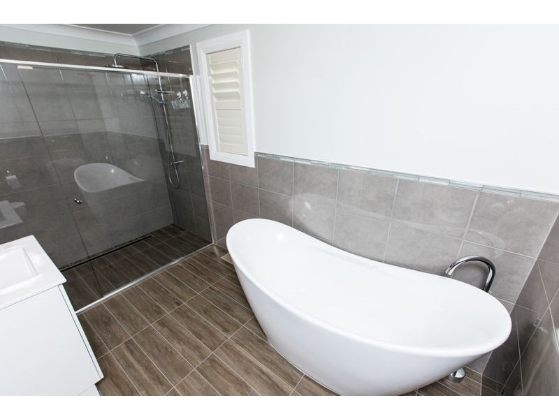 30 George Street, Junee NSW 2663