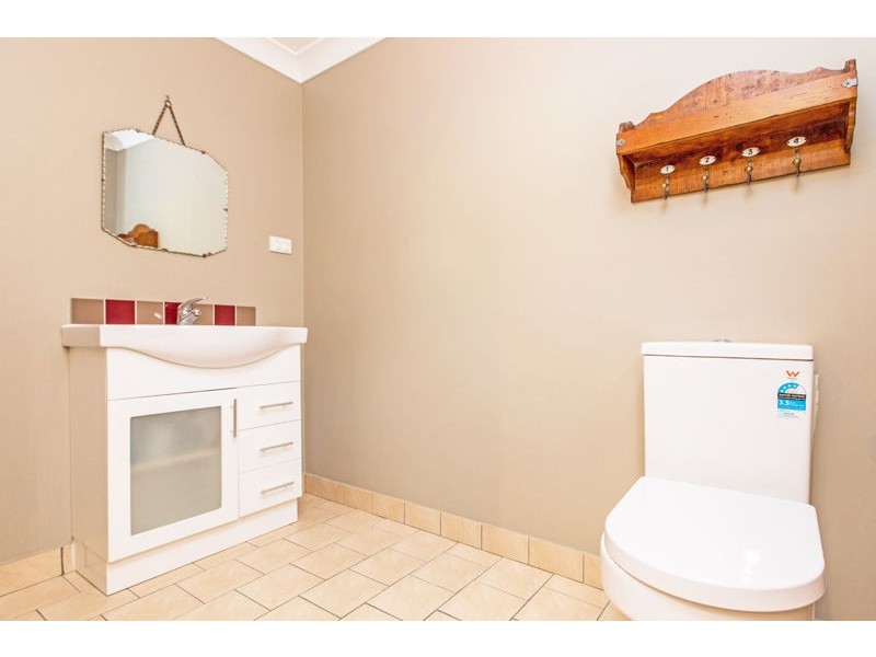 30 George Street, Junee NSW 2663