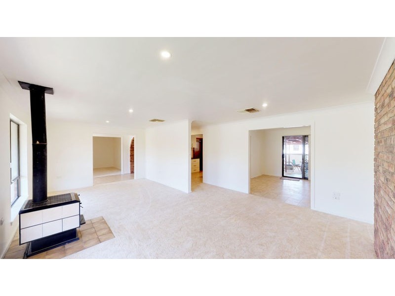 34 Gloucester St, Junee NSW 2663