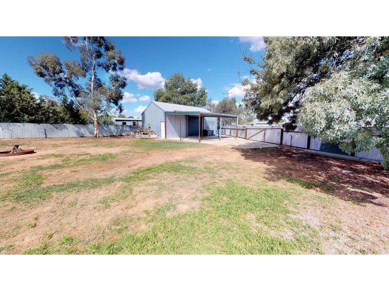 34 Gloucester St, Junee NSW 2663