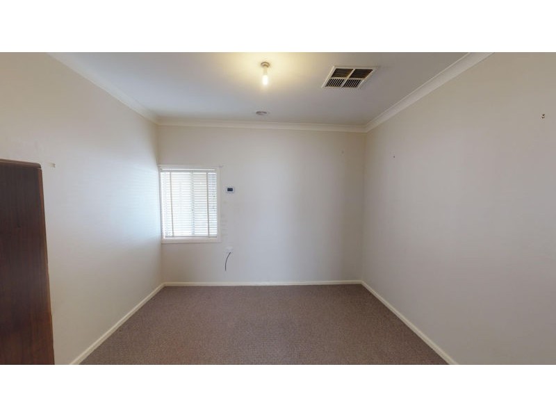 14 George St, Junee NSW 2663