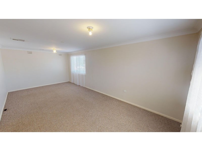 14 George St, Junee NSW 2663