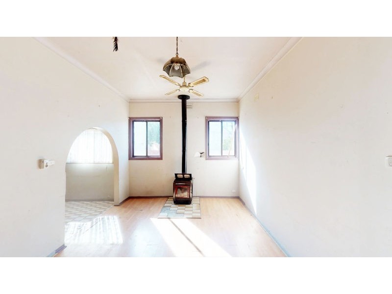 12 Fitzroy Street, Junee NSW 2663