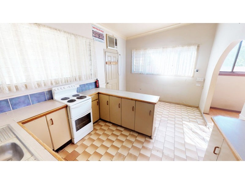 12 Fitzroy Street, Junee NSW 2663