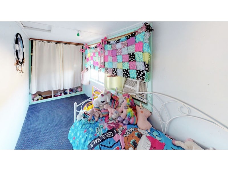 92 Hill St, Junee NSW 2663