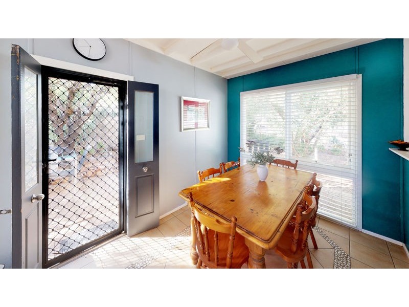 45 Hill St, Junee NSW 2663