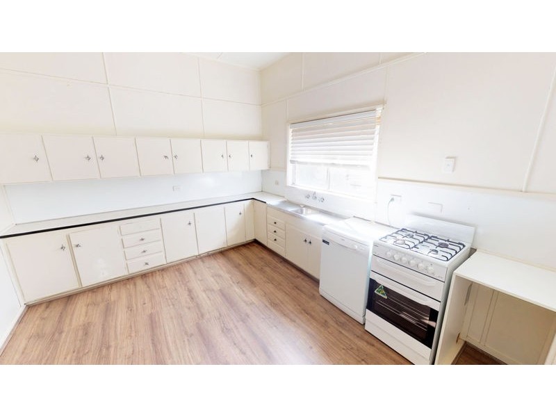25 King St, Junee NSW 2663