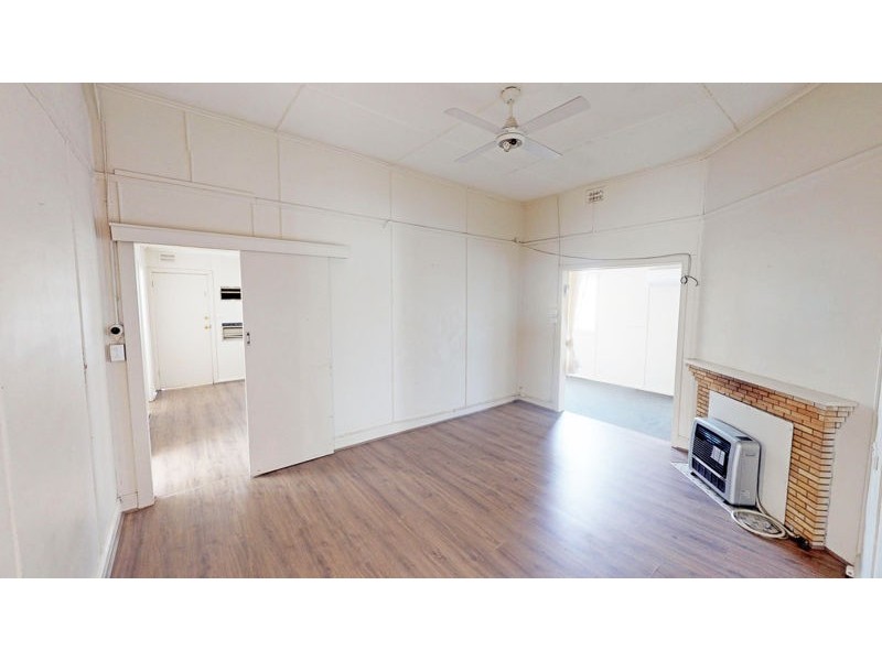25 King St, Junee NSW 2663