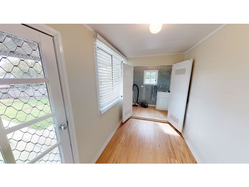 27 Commins Street, Junee NSW 2663