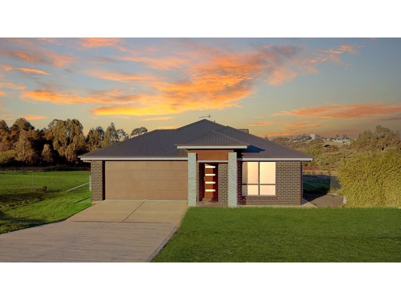 3 Walster Street, Junee NSW 2663