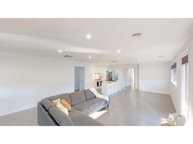 3 Walster Street, Junee NSW 2663