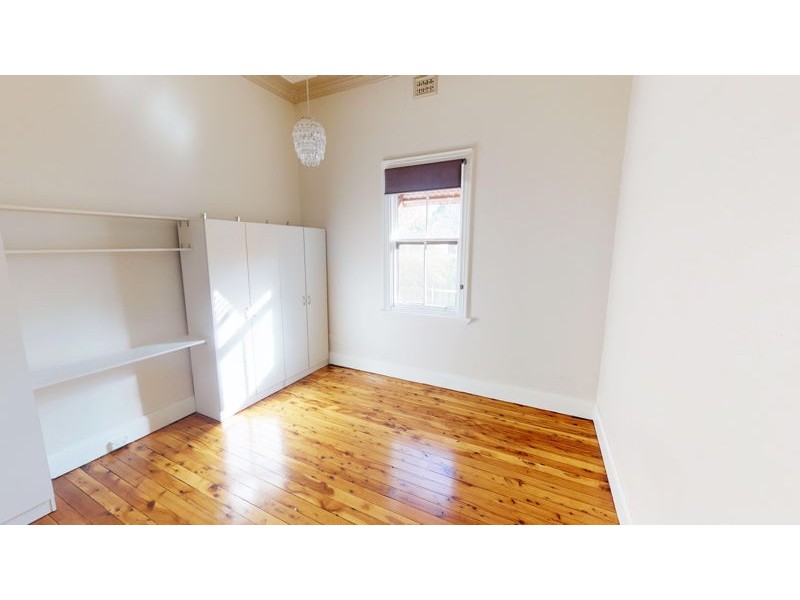 13 Crown St, Junee NSW 2663