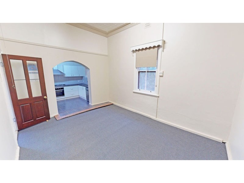 13 Crown St, Junee NSW 2663