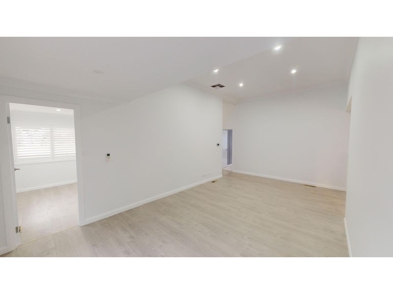 130 Main Street, Junee NSW 2663