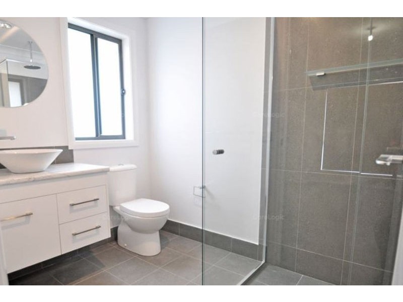 7 Hill St, Junee NSW 2663