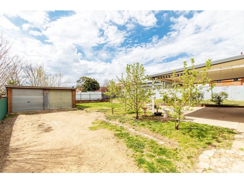 28 George St, Junee NSW 2663