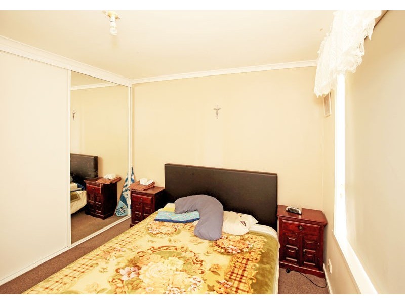 9 James St, Junee NSW 2663